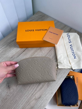 Косметичка 17см Louis Vuitton Артикул BMS-90840. Вид 1