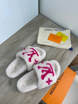 Меховые тапочки Louis Vuitton Артикул BMS-98717. Вид 1