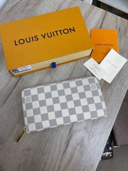Кошелек Louis Vuitton Артикул BMS-86735. Вид 1
