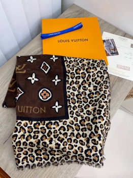 Платок  Louis Vuitton Артикул BMS-89620. Вид 1