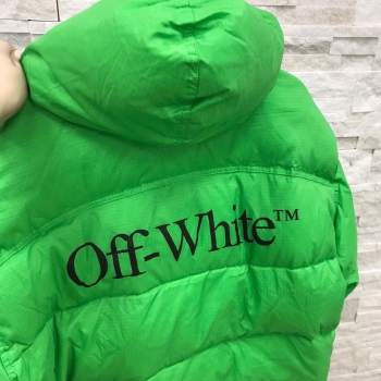 Куртка женская Off-White™ Артикул BMS-46443. Вид 3