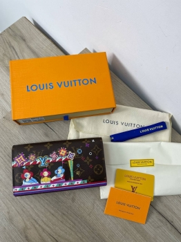 Кошелёк   Louis Vuitton Артикул BMS-80226. Вид 1