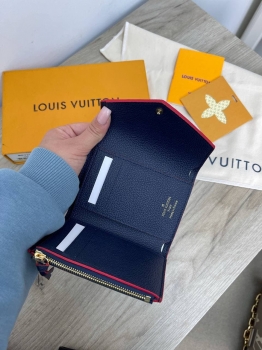 Визитница Louis Vuitton Артикул BMS-81290. Вид 3