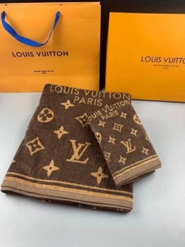 Набор из двух полотенец Louis Vuitton Артикул BMS-82882. Вид 1