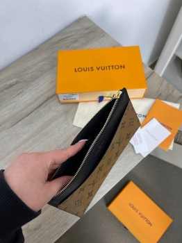 Кошелек-картхолдер Louis Vuitton Артикул BMS-87489. Вид 3