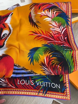 Платок  Louis Vuitton Артикул BMS-87738. Вид 2
