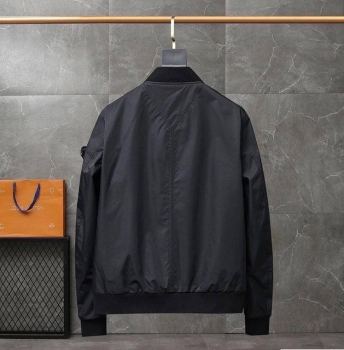 Куртка  мужская Prada Артикул BMS-90307. Вид 3