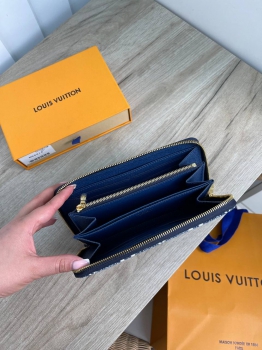Кошелек Louis Vuitton Артикул BMS-91731. Вид 3