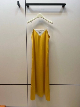 Платье  Prada Артикул BMS-94845. Вид 1