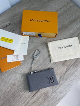 Ключница Louis Vuitton Артикул BMS-94927. Вид 1