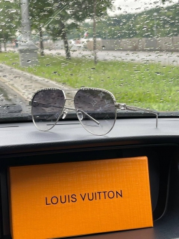 Очки мужские Louis Vuitton Артикул BMS-96259. Вид 1