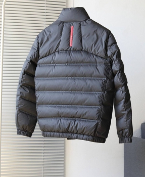Куртка мужская Prada Артикул BMS-104315. Вид 2