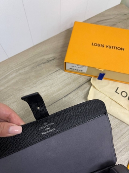 Футляр для 3-х часов Louis Vuitton Артикул BMS-106186. Вид 5