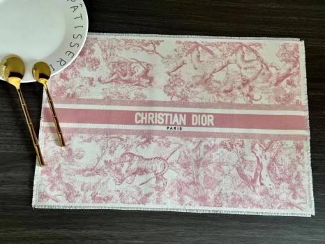 Салфетка для стола Christian Dior Артикул BMS-113063. Вид 2