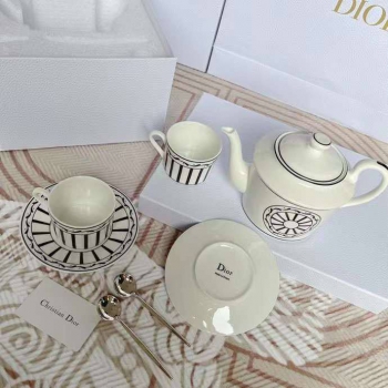 Чайный набор Christian Dior Артикул BMS-119150. Вид 4