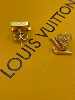 Серьги Louis Vuitton Артикул BMS-120209. Вид 2