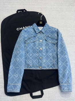 Куртка женская Chanel Артикул BMS-120363. Вид 1