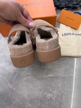 Меховые тапочки  Louis Vuitton Артикул BMS-124433. Вид 3