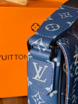 Мессенджер Louis Vuitton Артикул BMS-125652. Вид 4