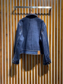 Куртка Toteme  Артикул BMS-126262. Вид 3