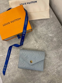 Кошелек Louis Vuitton Артикул BMS-126667. Вид 1