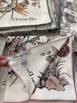 Платок  Christian Dior Артикул BMS-128854. Вид 2