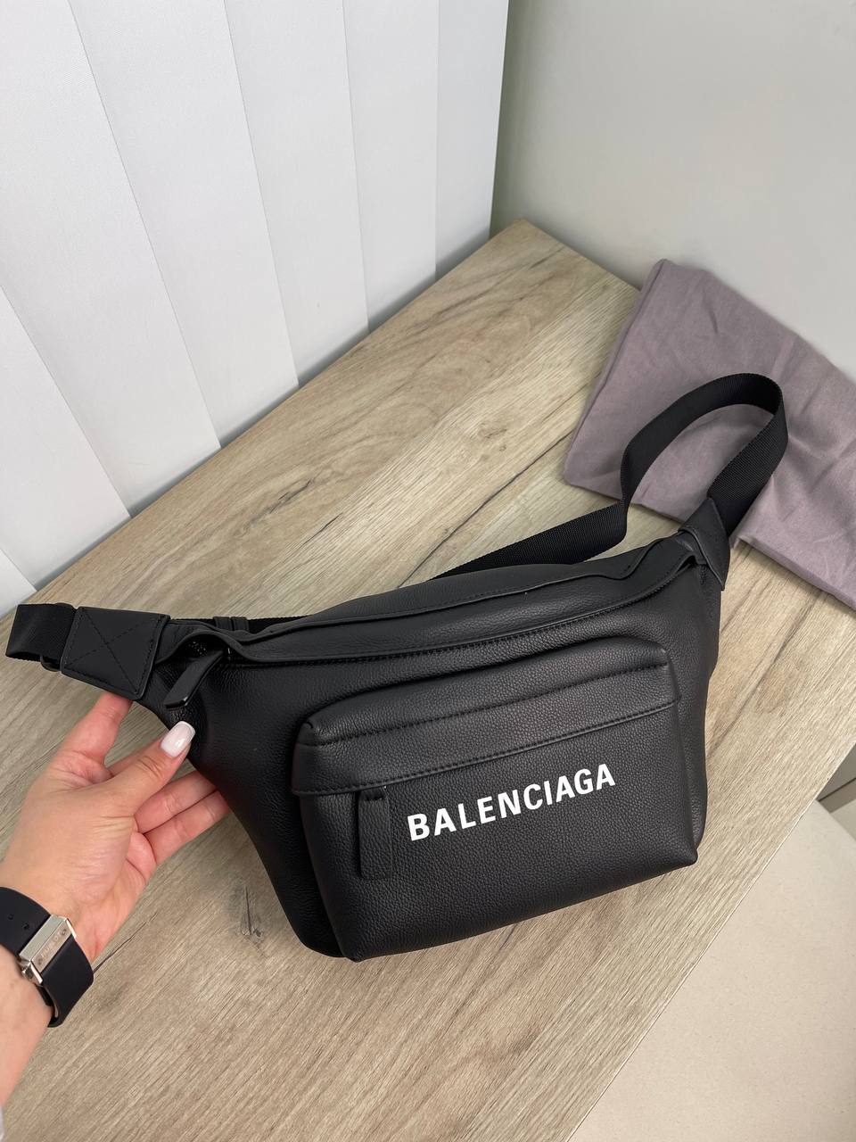 Поясная сумка  Balenciaga Артикул BMS-94916