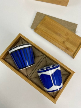 Набор из 2 стаканов в деревяннои коробке