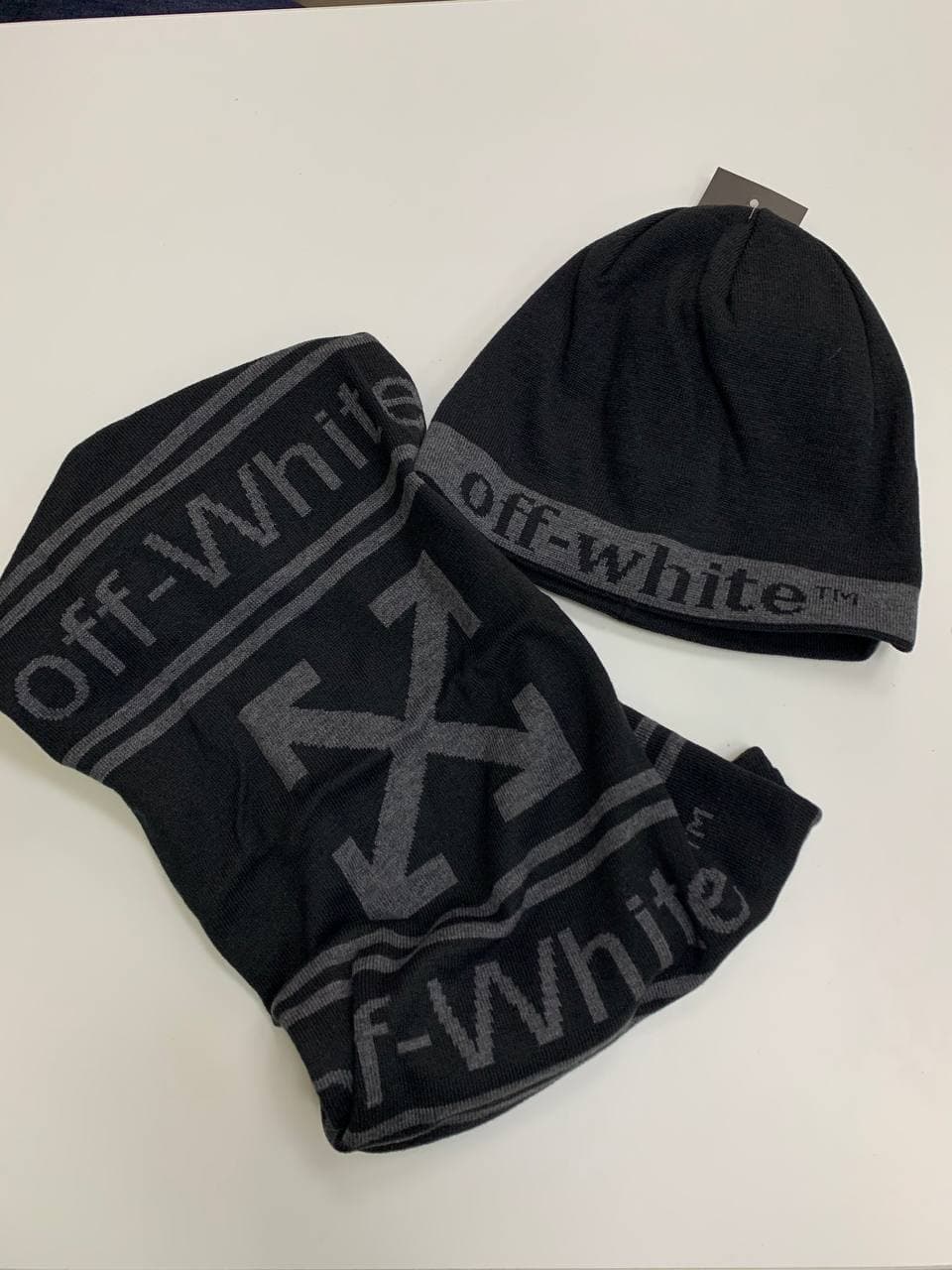 Комплект шапка + снуд Off-White™ Артикул BMS-82644