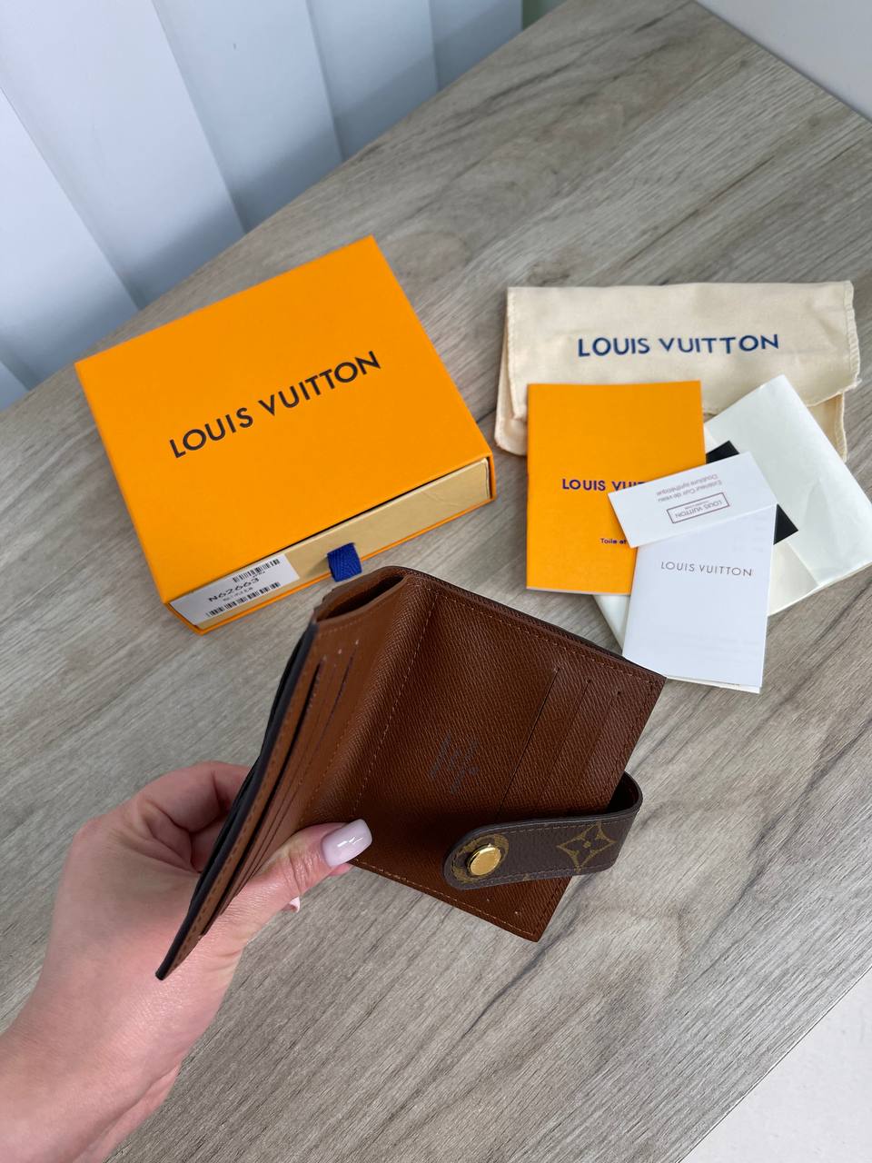 Картхолдер Louis Vuitton Артикул BMS-90012