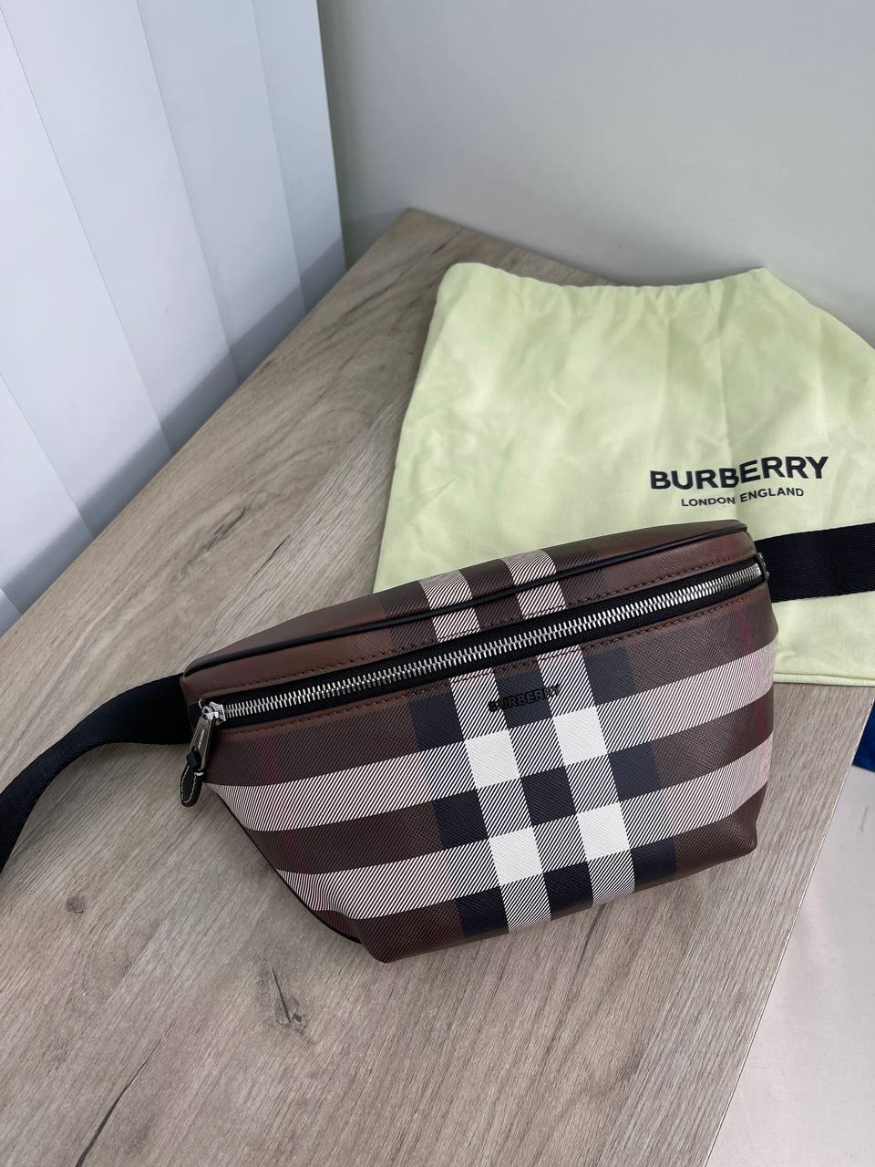 Поясная сумка Burberry Артикул BMS-92322